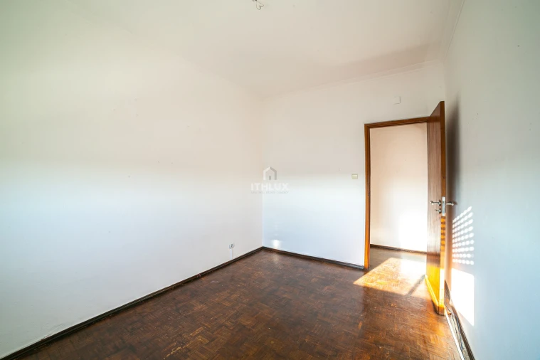 Apartamento T4 para Arrendamento em Assunção, Ajuda, Salvador e Santo Ildefonso Foto 15