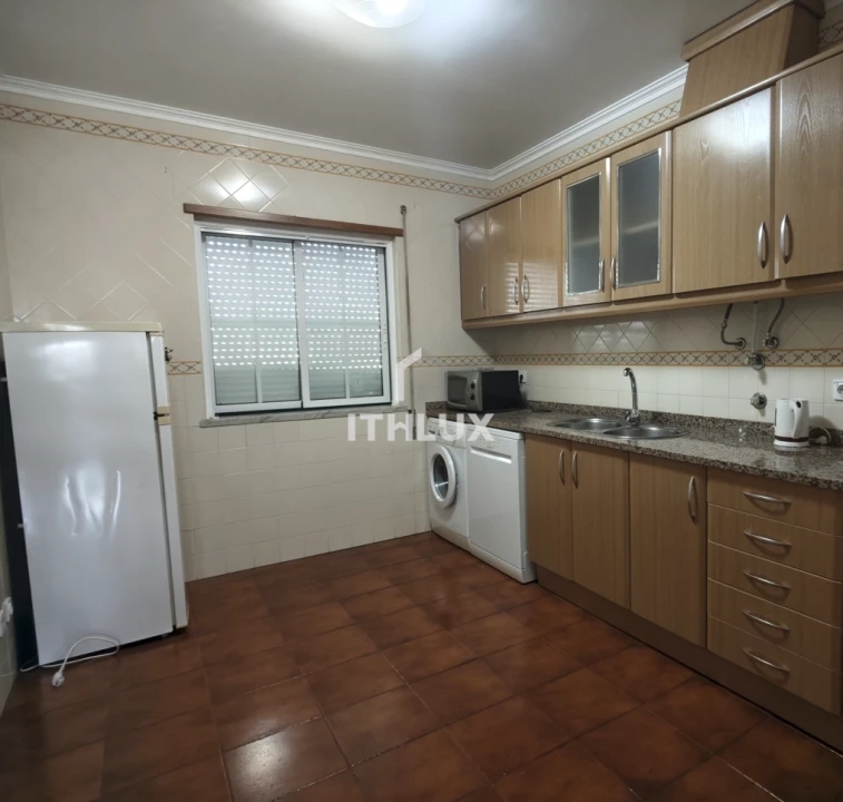 Apartamento T2 para Venda em Ermidas-Sado Foto 6