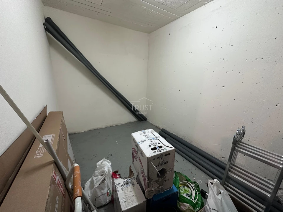 Apartamento T3 para Venda em Caniço Foto 15