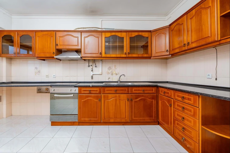 Apartamento T2 para Venda em Santa Iria de Azoia, São João da Talha e Bobadela Foto 18