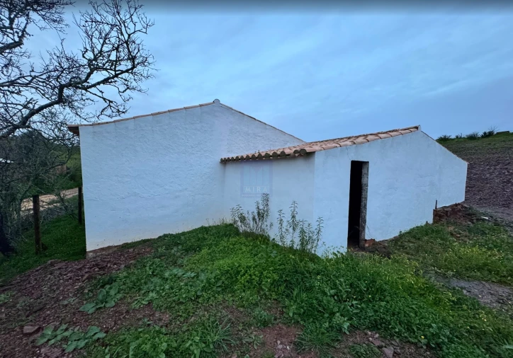 Quinta T1 para Venda em Lagos (São Sebastião e Santa Maria) Foto 1