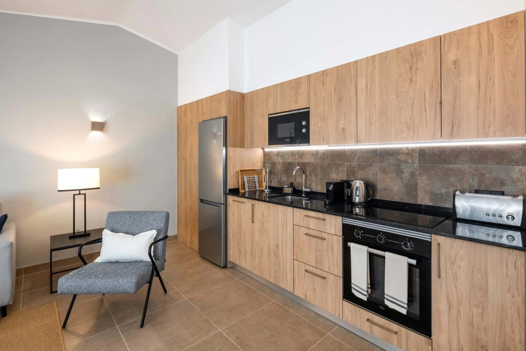 Apartamento T1 para Venda em Lagoa e Carvoeiro Foto 2