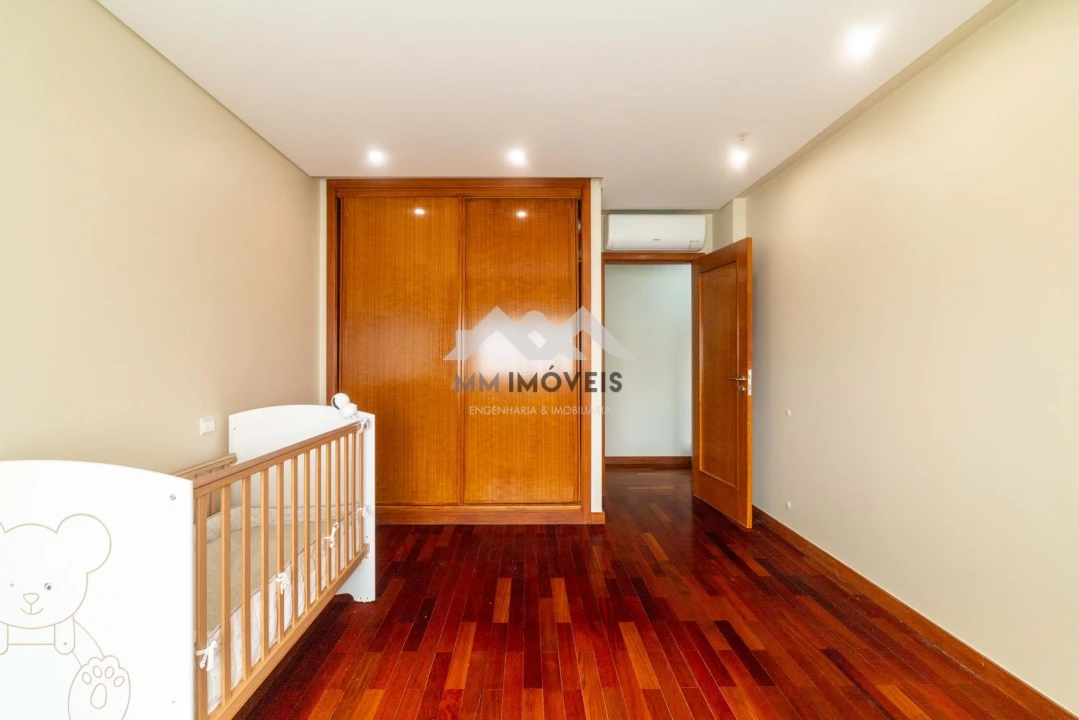 Apartamento T3 para Venda em Aguas Santas Foto 19