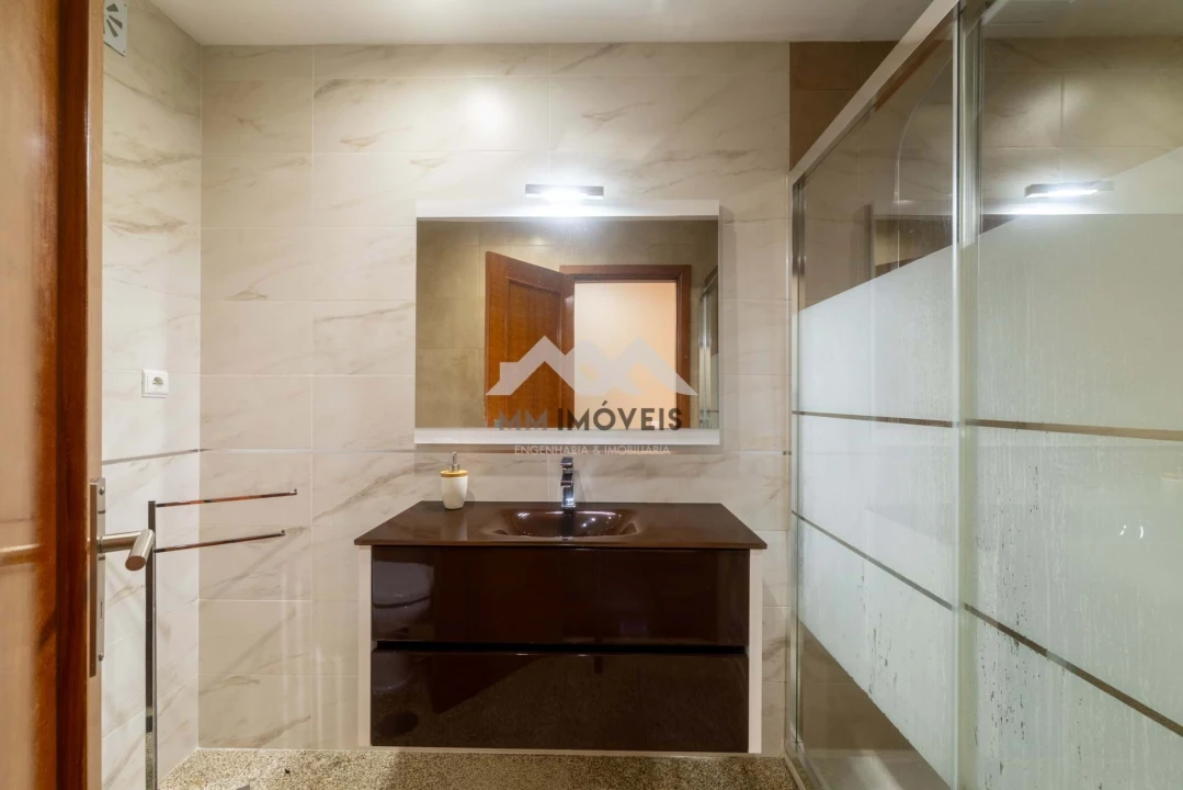 Apartamento T3 para Venda em Aguas Santas Foto 26