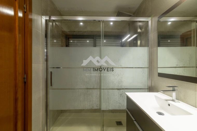 Apartamento T3 para Venda em Aguas Santas Foto 25