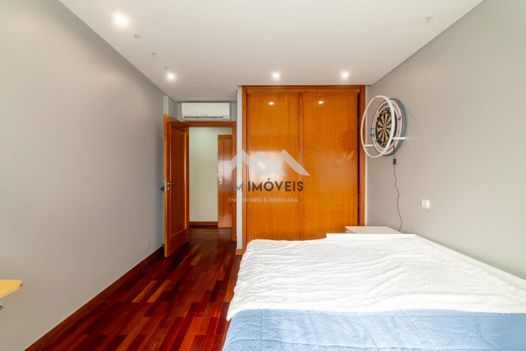 Apartamento T3 para Venda em Aguas Santas Foto 20