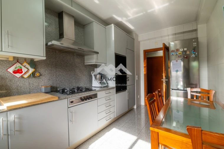 Apartamento T3 para Venda em Aguas Santas Foto 6