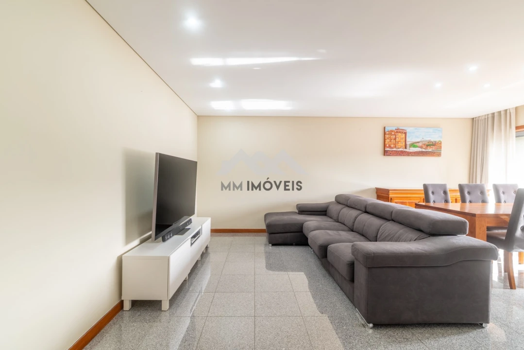 Apartamento T3 para Venda em Aguas Santas Foto 11