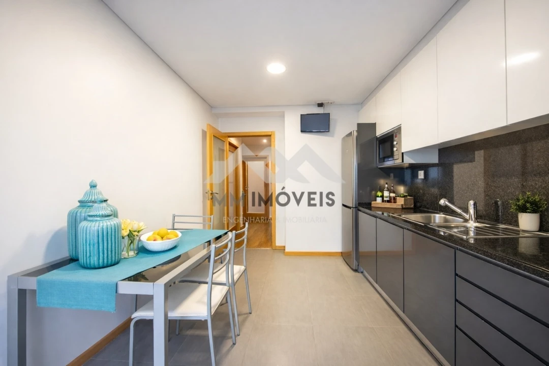 Apartamento T2 para Venda em Rio Tinto Foto 4