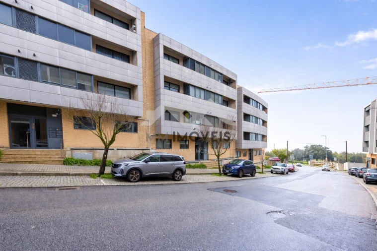 Apartamento T2 para Venda em Rio Tinto Foto 22