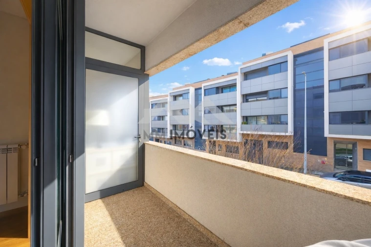 Apartamento T2 para Venda em Rio Tinto Foto 2