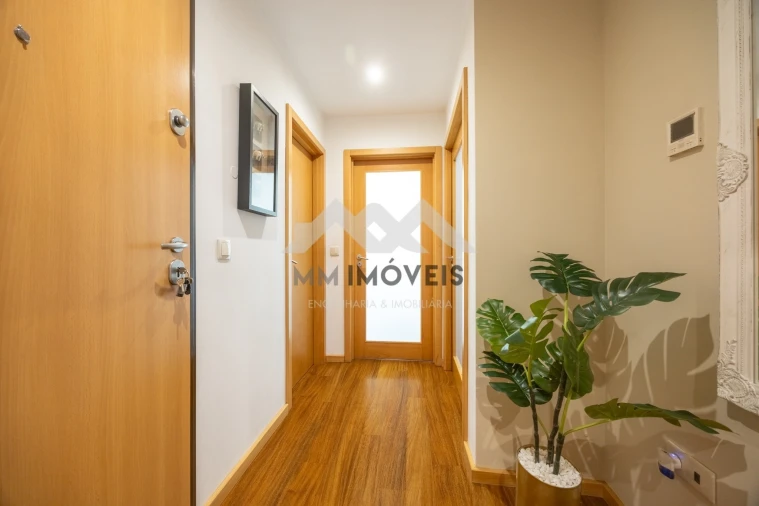 Apartamento T2 para Venda em Rio Tinto Foto 6