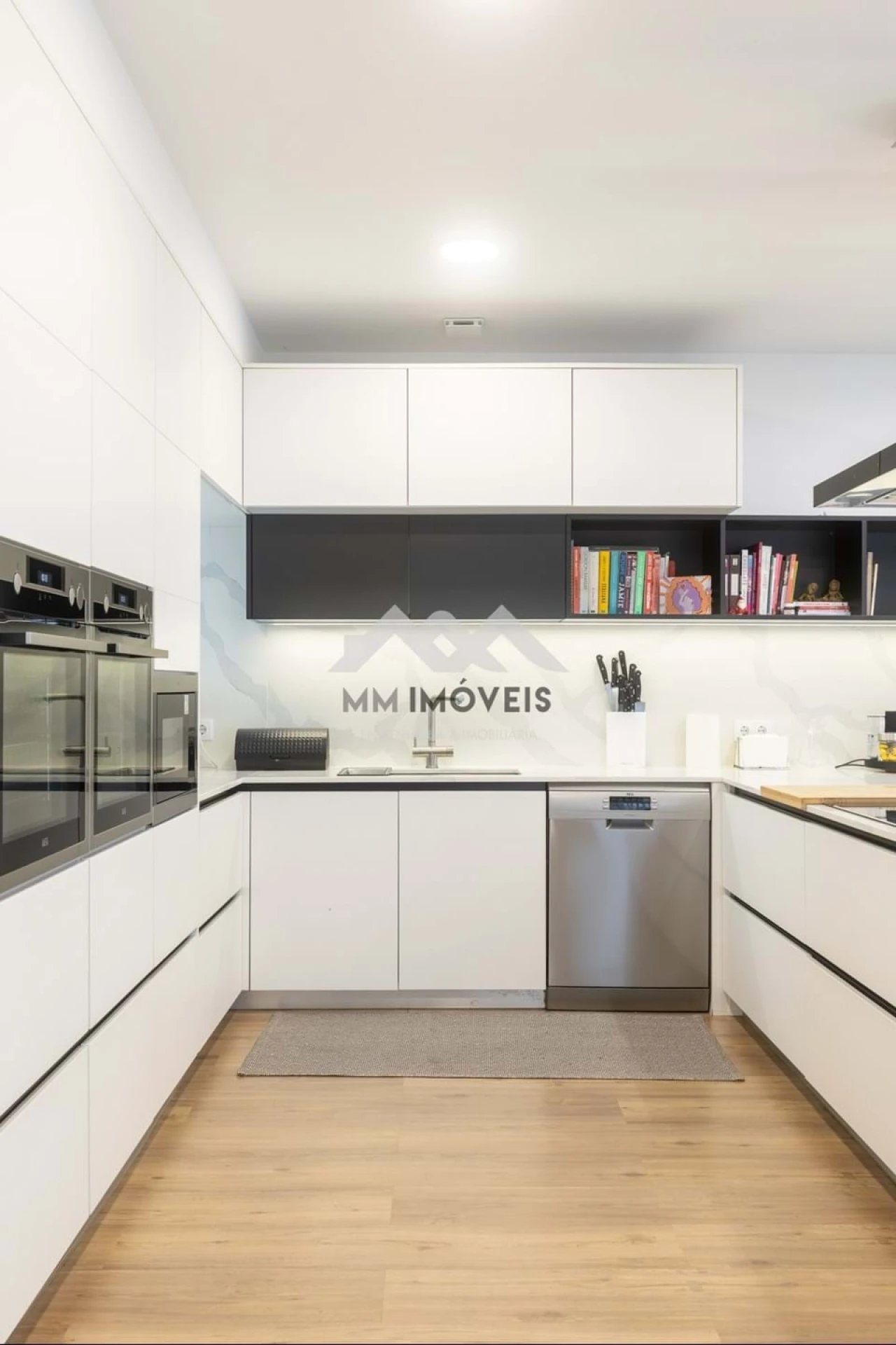 Moradia T4 para Venda em Milheiros Foto 42