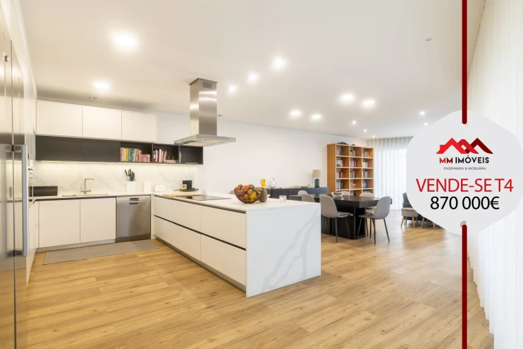 Moradia T4 para Venda em Milheiros Foto 1