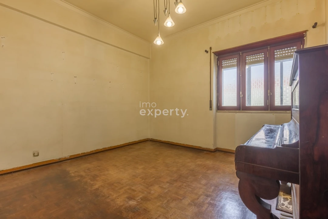 Apartamento T3 para Venda em Almada, Cova da Piedade, Pragal e Cacilhas Foto 10