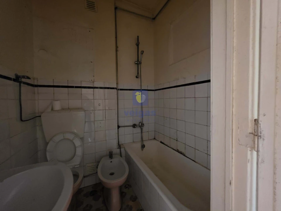 Apartamento T2 para Venda em Benfica Foto 12