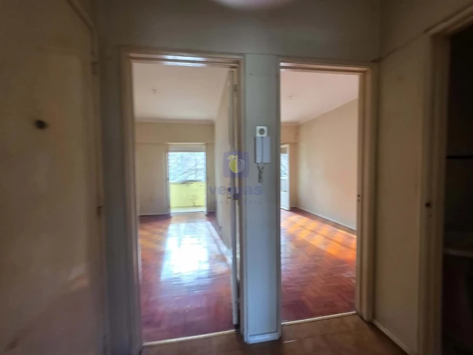 Apartamento T2 para Venda em Benfica Foto 5