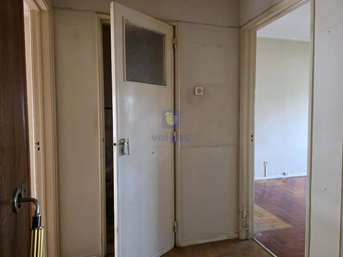 Apartamento T2 para Venda em Benfica Foto 17