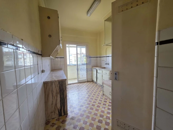 Apartamento T2 para Venda em Benfica Foto 9