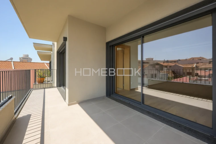 Apartamento T3 para Venda em Glória e Vera Cruz Foto 1