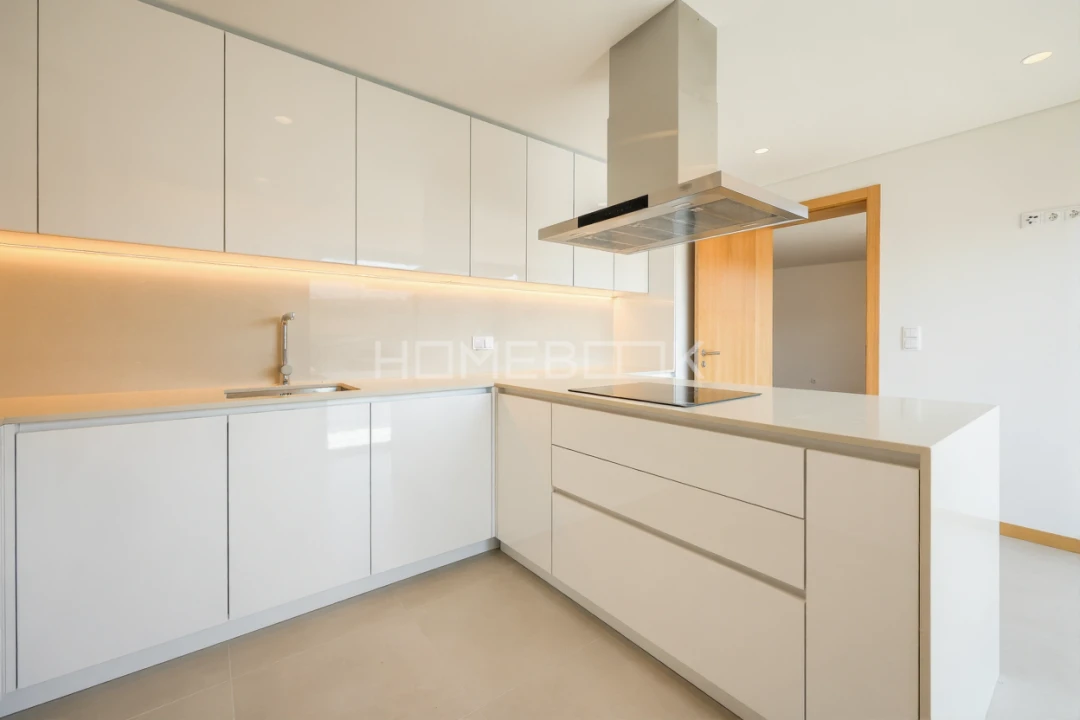 Apartamento T3 para Venda em Glória e Vera Cruz Foto 9