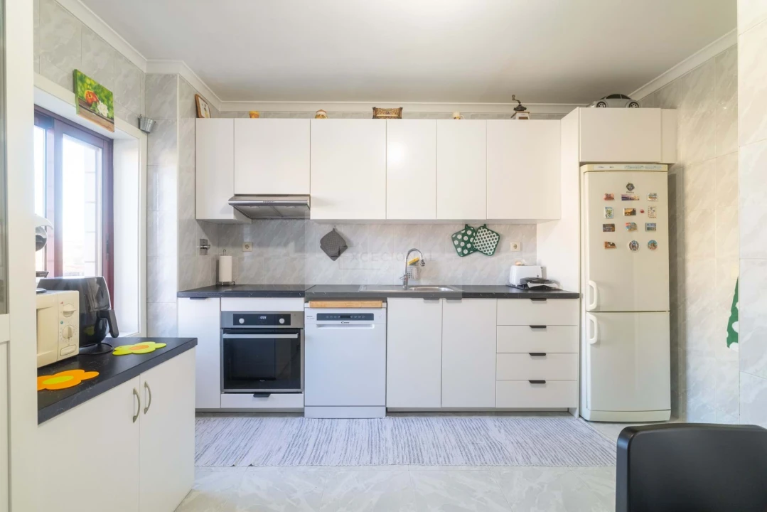 Apartamento T2 para Venda em Rio Tinto Foto 10