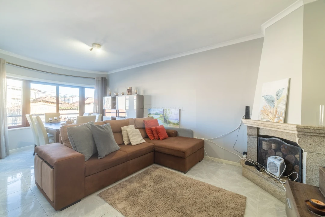 Apartamento T2 para Venda em Rio Tinto Foto 13