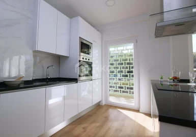 Apartamento T3 para Venda em Benfica
