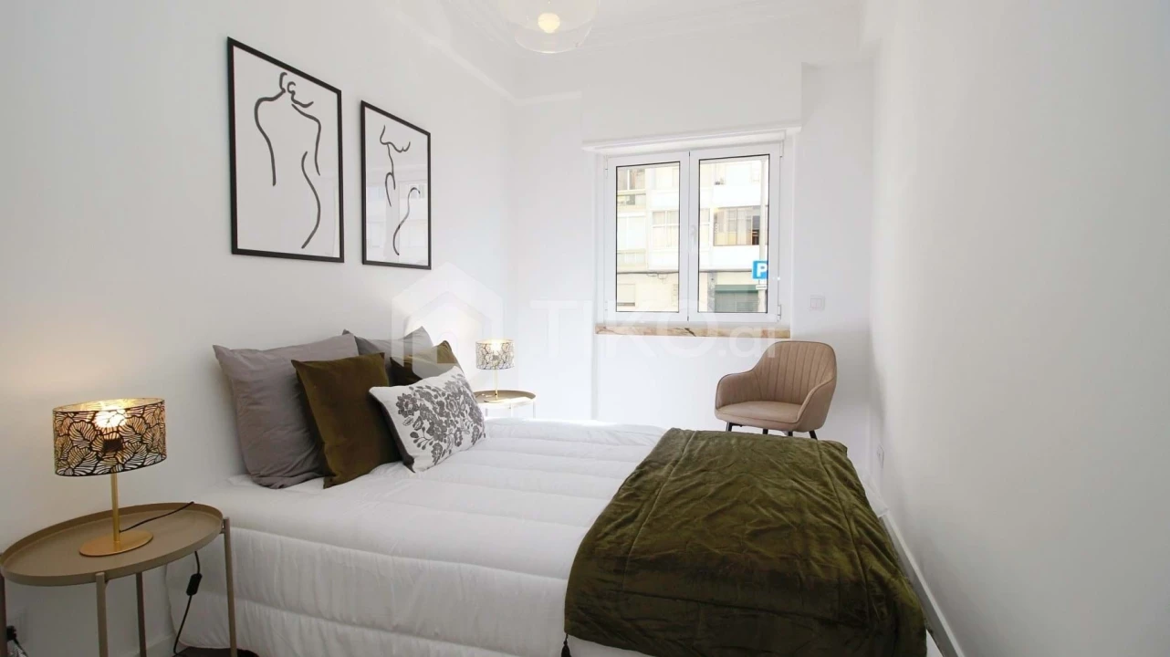 Apartamento T2 para Venda em Benfica Foto 14