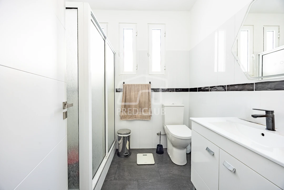 Moradia T4 para Venda em São Roque Foto 16