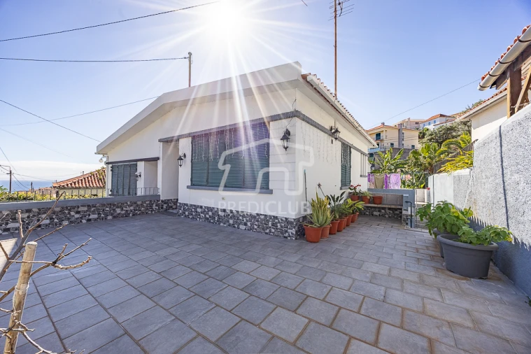 Moradia T4 para Venda em São Roque Foto 4