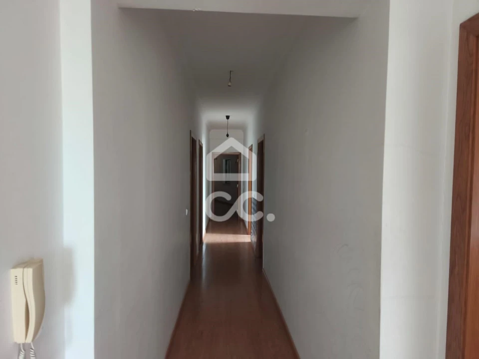 Prédio para Venda em Salvaterra de Magos e Foros de Salvaterra Foto 4