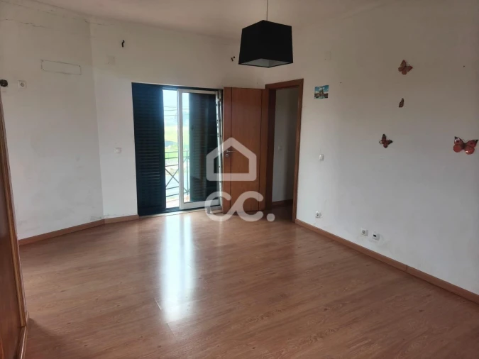 Prédio para Venda em Salvaterra de Magos e Foros de Salvaterra Foto 23