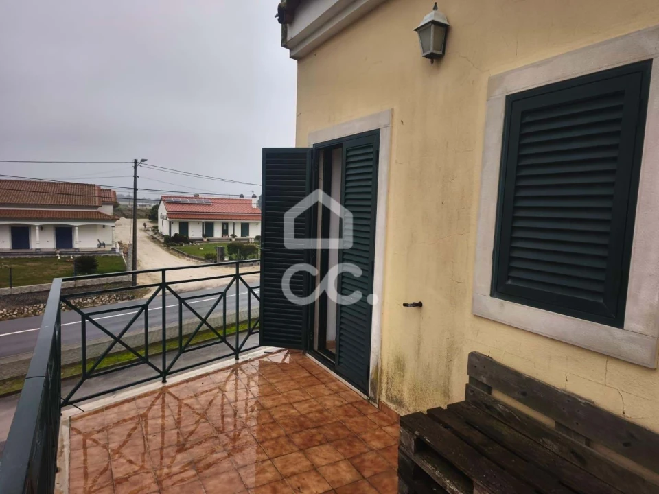 Prédio para Venda em Salvaterra de Magos e Foros de Salvaterra Foto 24