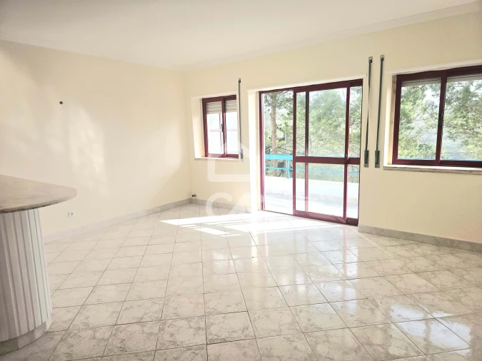 Apartamento T1 para Venda em Agualva e Mira-Sintra Foto 10