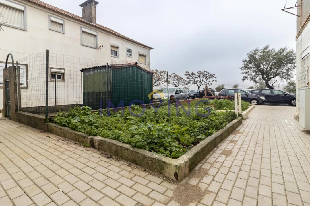 Apartamento T1 para Venda em Pontinha e Famões Foto 22