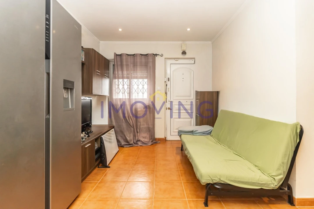 Apartamento T1 para Venda em Pontinha e Famões Foto 7