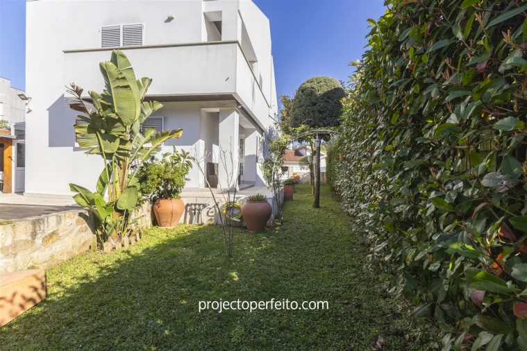 Moradia T4 para Venda em Anta e Guetim Foto 5