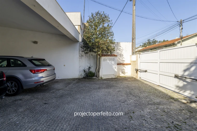 Moradia T4 para Venda em Anta e Guetim Foto 8