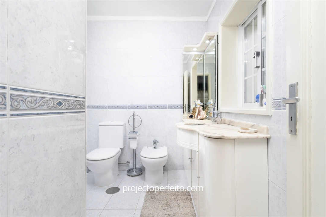 Moradia T4 para Venda em Anta e Guetim Foto 26