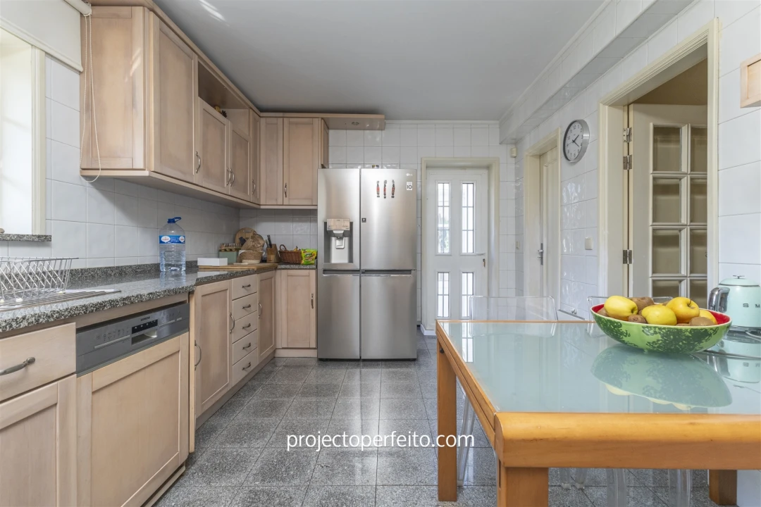 Moradia T4 para Venda em Anta e Guetim Foto 12