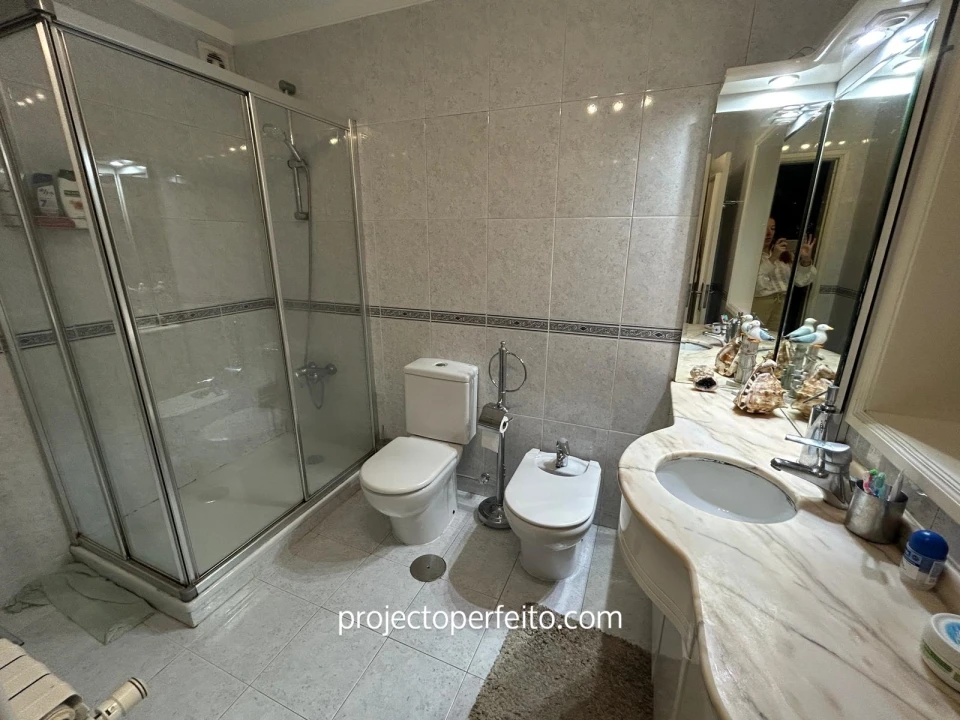 Moradia T4 para Venda em Anta e Guetim Foto 16