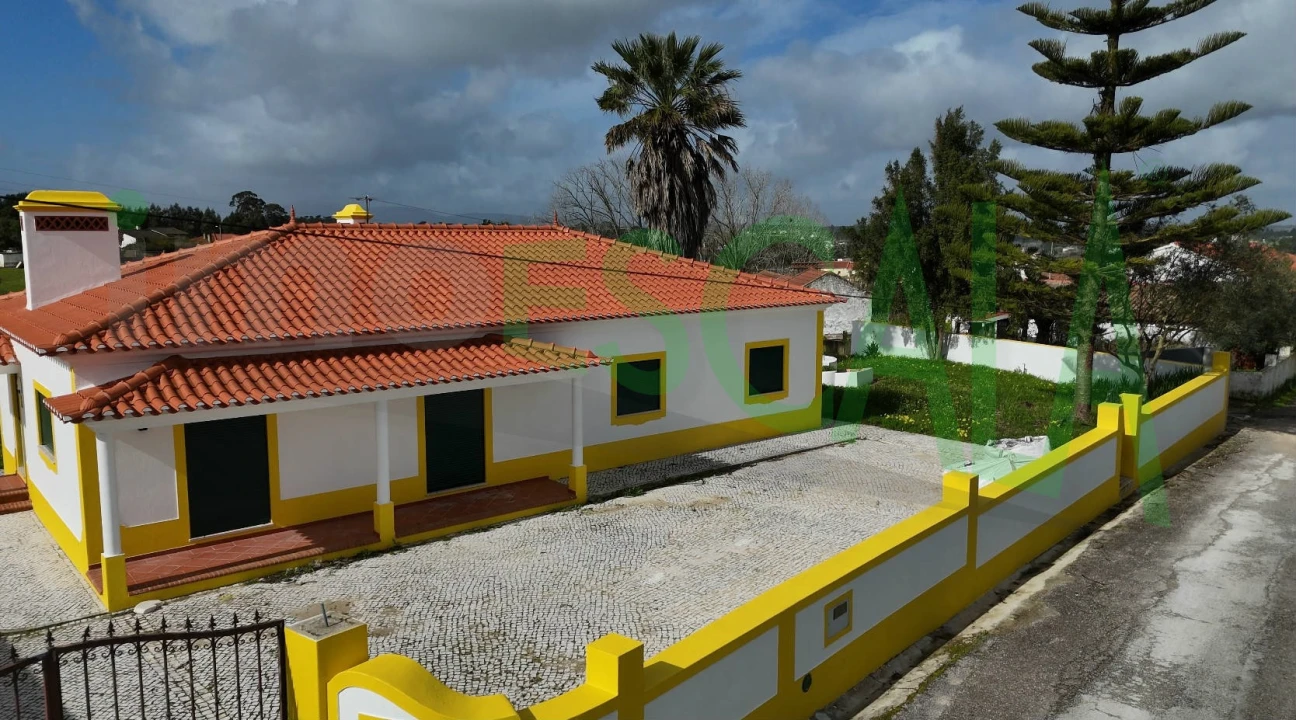 Moradia T3 para Venda em Pontevel Foto 1