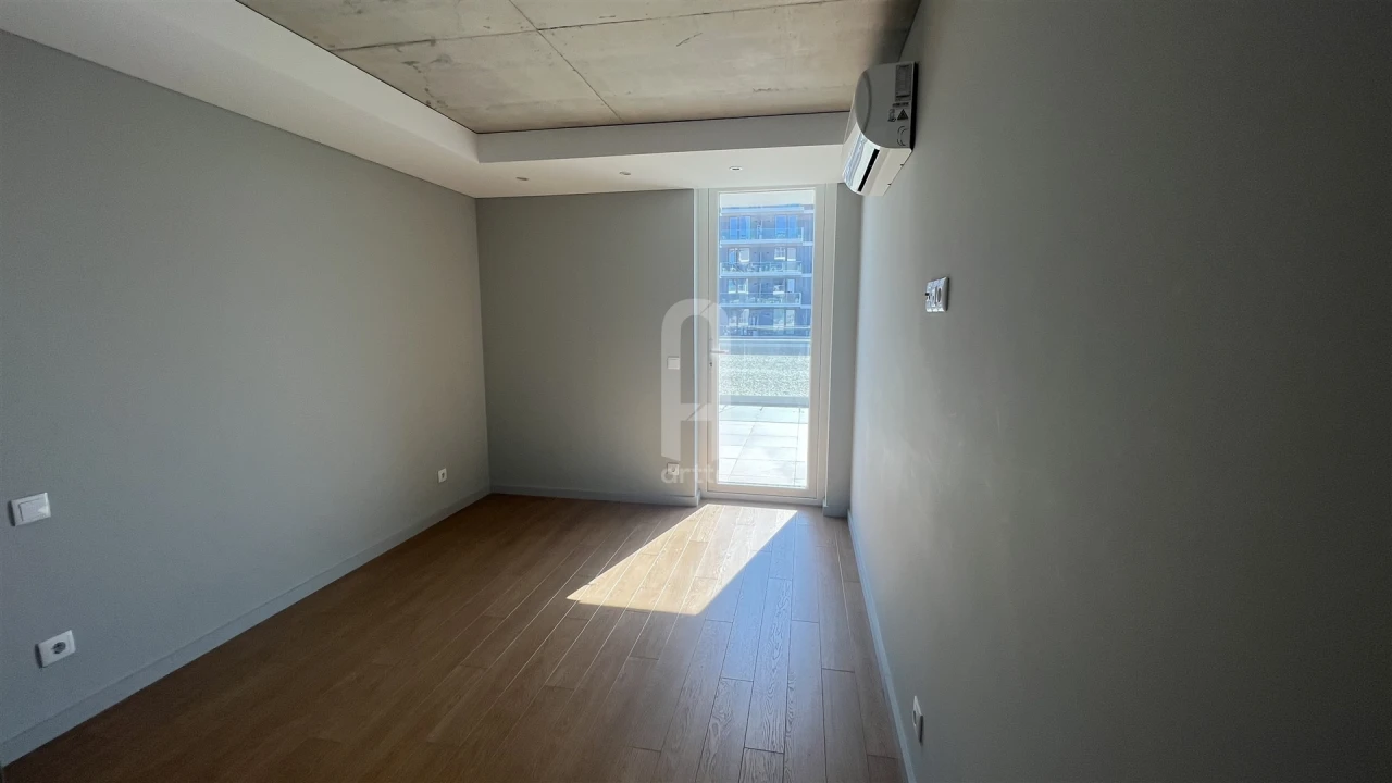 Apartamento T1 para Arrendamento em Glória e Vera Cruz Foto 13