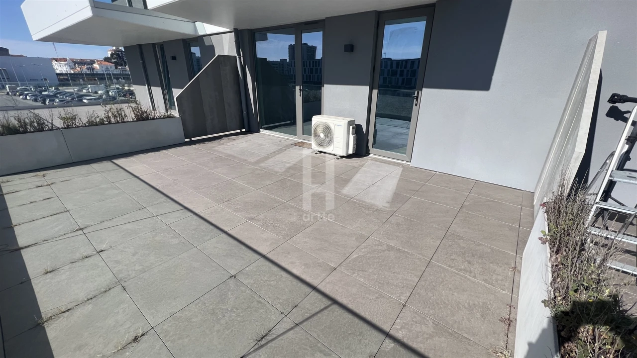 Apartamento T1 para Arrendamento em Glória e Vera Cruz Foto 7