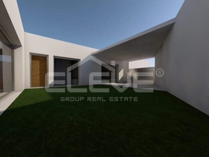 Moradia T1 para Venda em Oliveira do Douro Foto 11