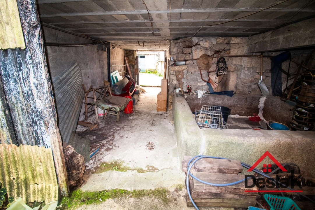 Moradia T6 para Venda em Arcozelo das Maias Foto 33