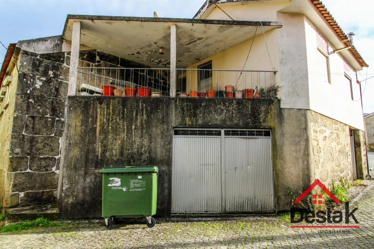 Moradia T6 para Venda em Arcozelo das Maias Foto 37