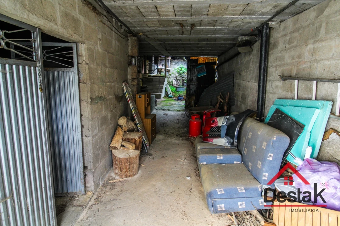 Moradia T6 para Venda em Arcozelo das Maias Foto 30