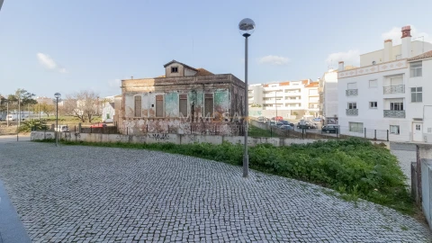 Negócio para Trespasse em Lagos (São Sebastião e Santa Maria)